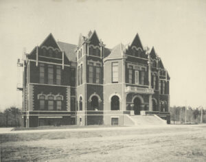 Students' Building, 1905